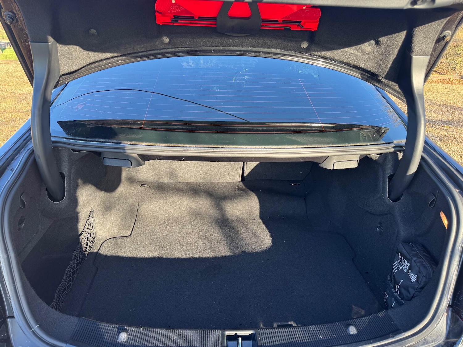 Used Mercedes-Benz E Class 2014 for sale - 76935754: Photo 34