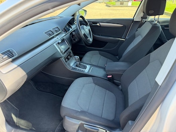 Used Volkswagen Passat 2011 for sale - 77970555: Photo