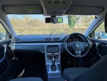 Used Volkswagen Passat 2011 for sale - 77970555: Photo