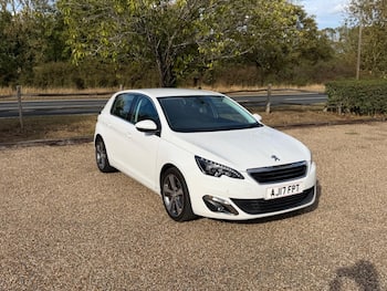 Used Peugeot 308 2017 for sale - 79726930: Photo