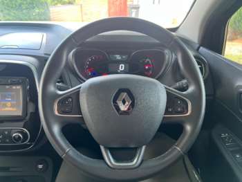 Used Renault Captur 2018 for sale - 75319074: Photo
