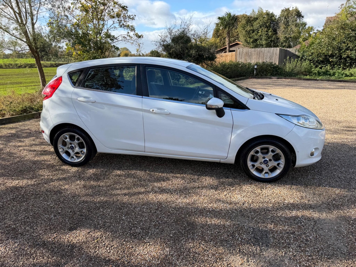 Used Ford Fiesta 2012 for sale - 76388619: Photo 19