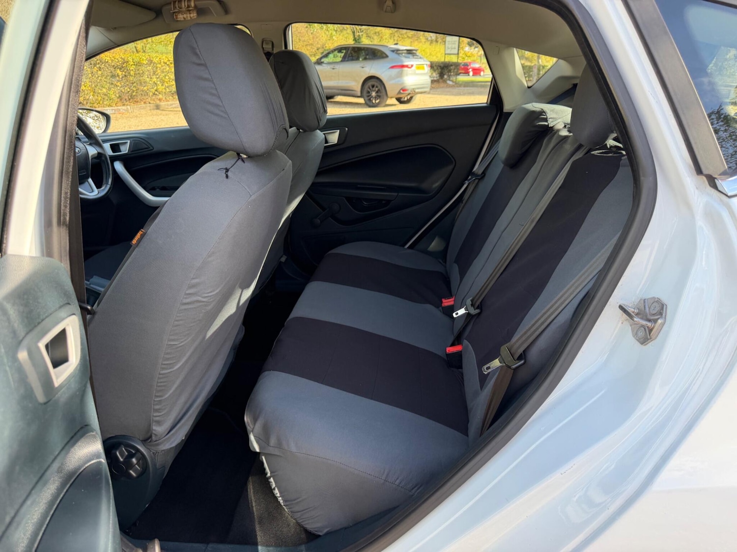 Used Ford Fiesta 2012 for sale - 76388619: Photo 27