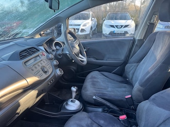 Used Honda Jazz 2009 for sale - 77016760: Photo