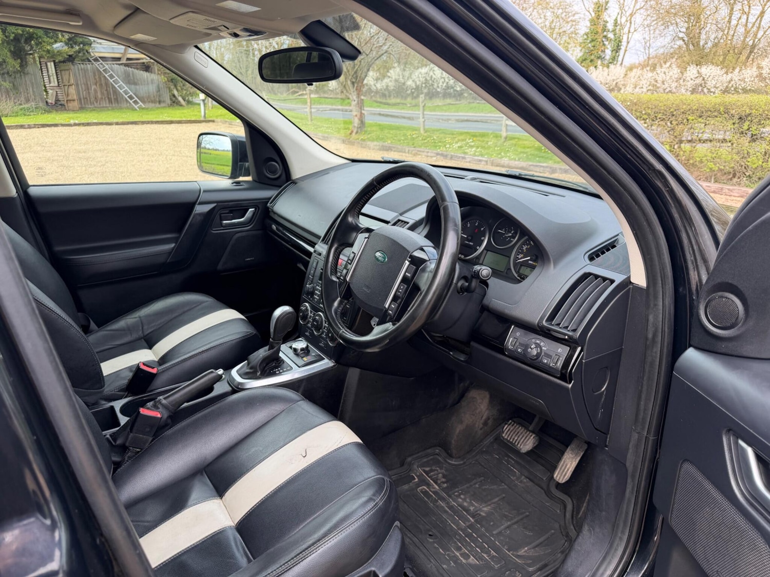 Used Land Rover Freelander 2011 for sale - 78101413: Photo 12