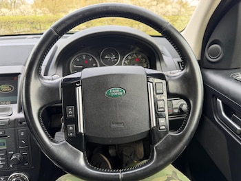 Used Land Rover Freelander 2011 for sale - 78101413: Photo