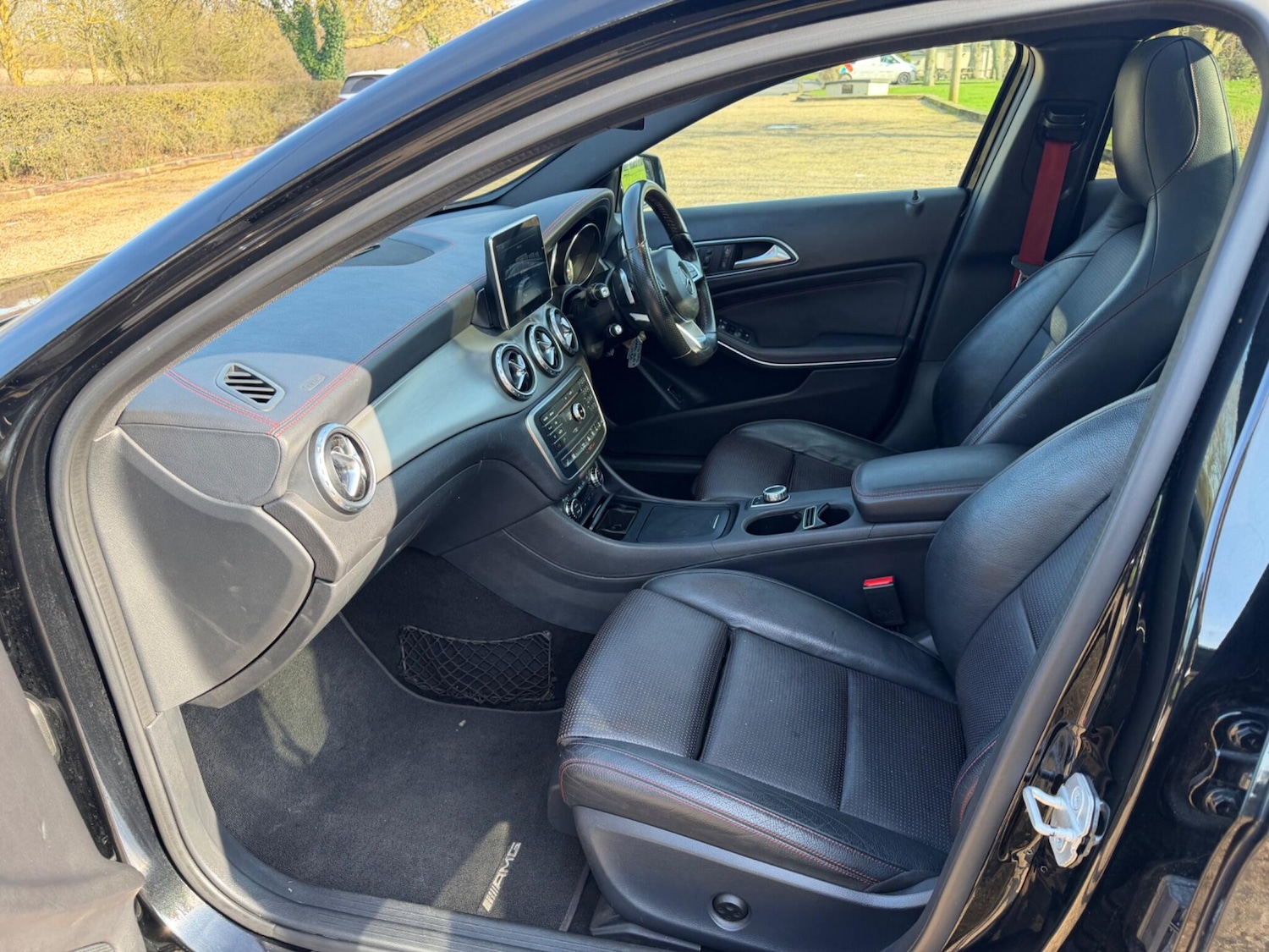 Used Mercedes-Benz GLA for sale - 77738025: Photo 4