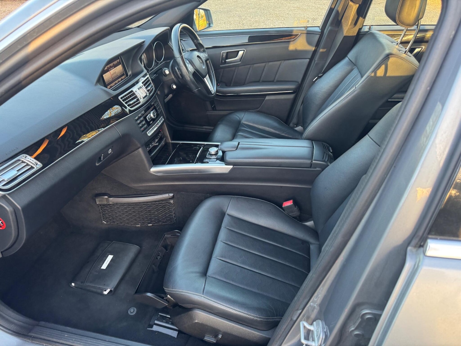 Used Mercedes-Benz E Class 2014 for sale - 77925246: Photo 23