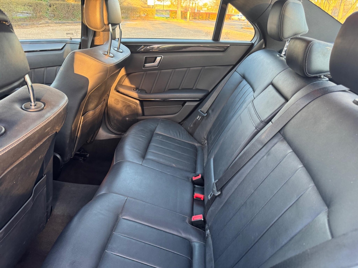 Used Mercedes-Benz E Class 2014 for sale - 77925246: Photo 24