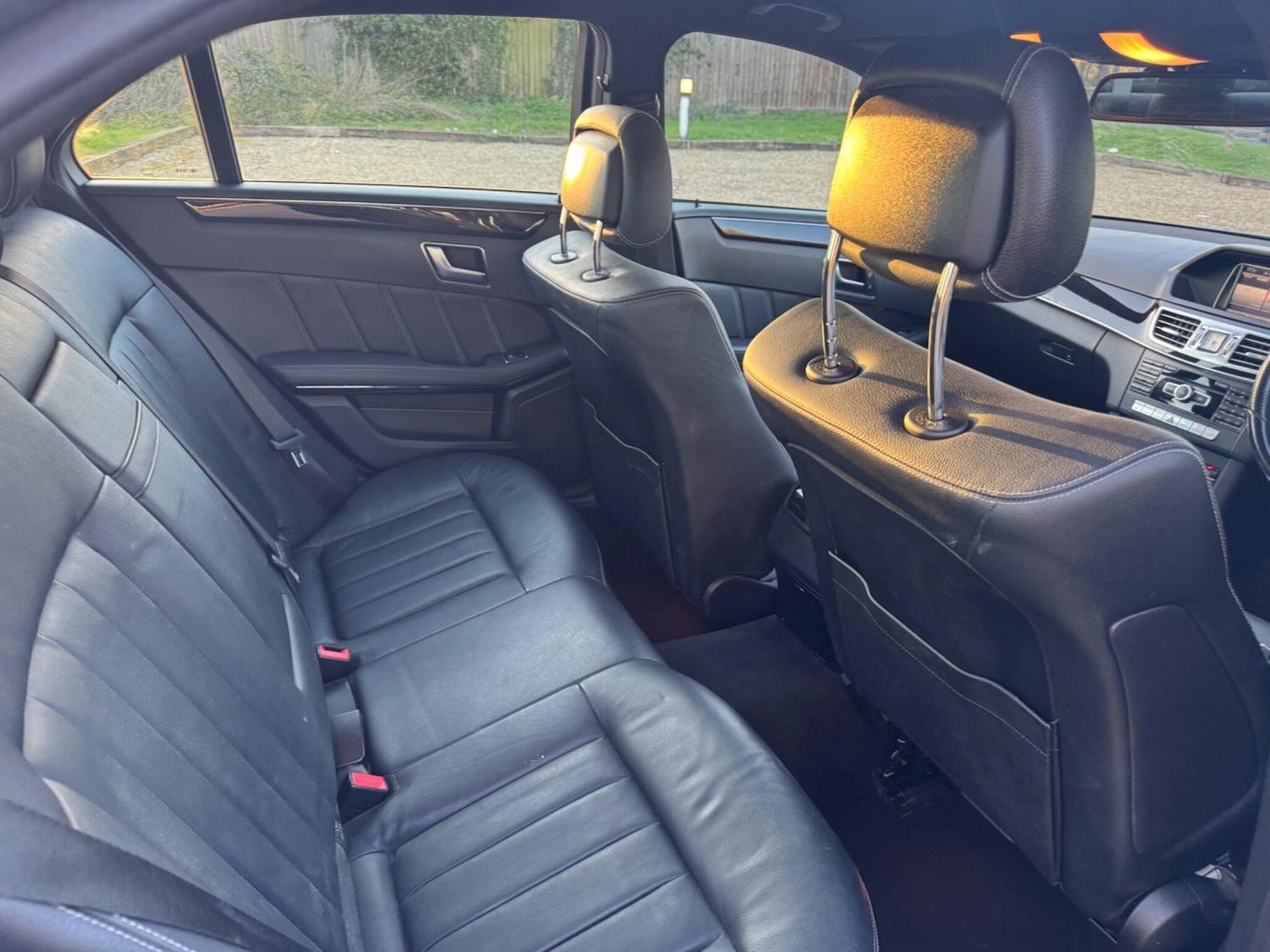 Used Mercedes-Benz E Class 2014 for sale - 77925246: Photo 6