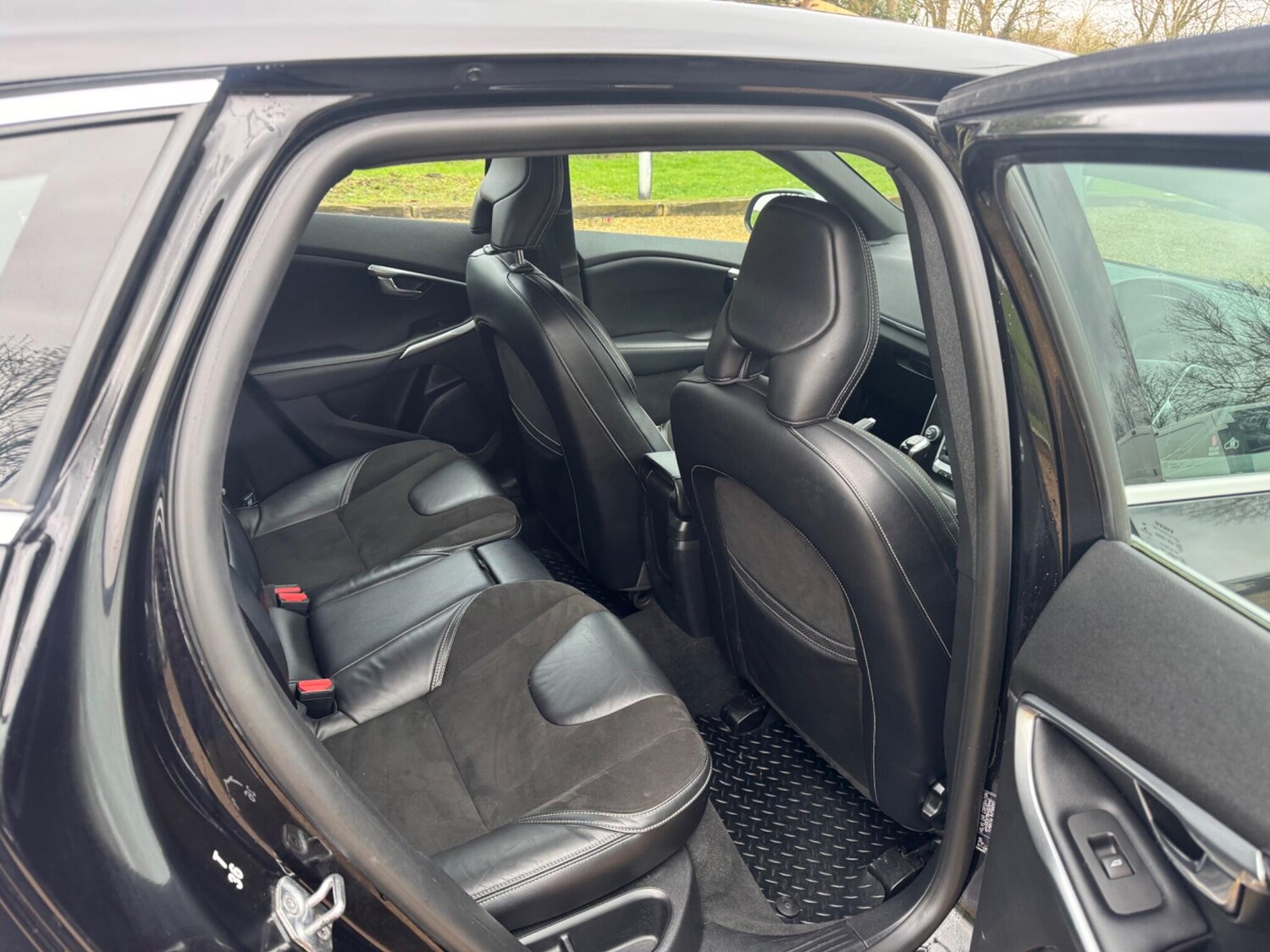 Used Volvo V40 for sale - 77738076: Photo 26