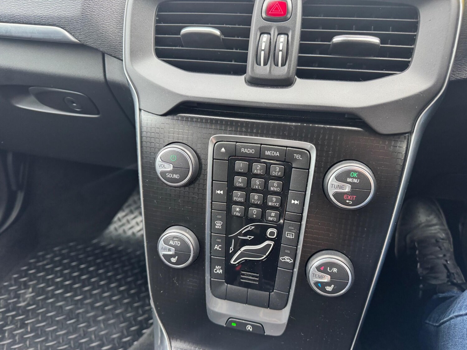 Used Volvo V40 for sale - 77738076: Photo 27