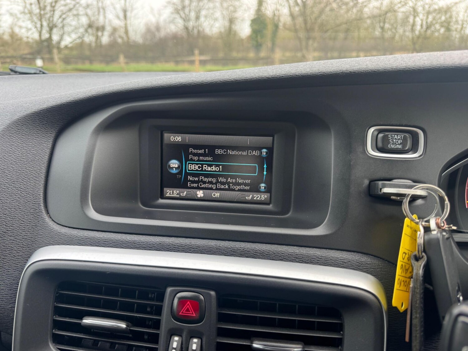 Used Volvo V40 for sale - 77738076: Photo 28