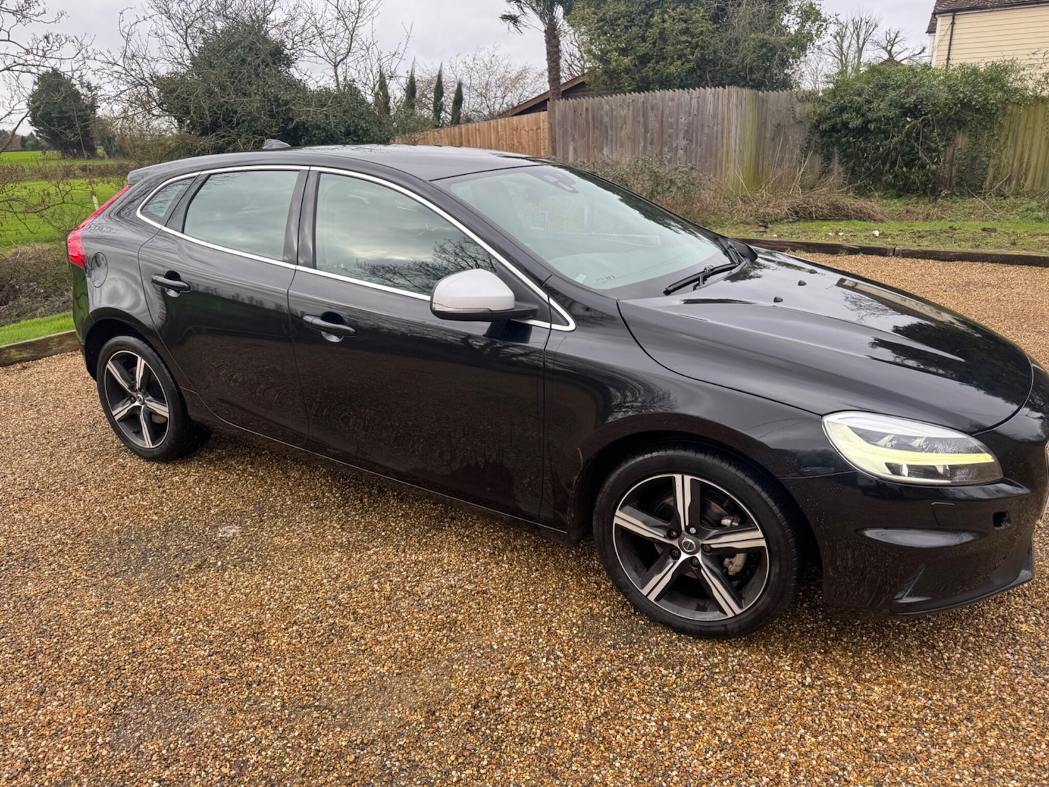 Used Volvo V40 for sale - 77738076: Photo 5