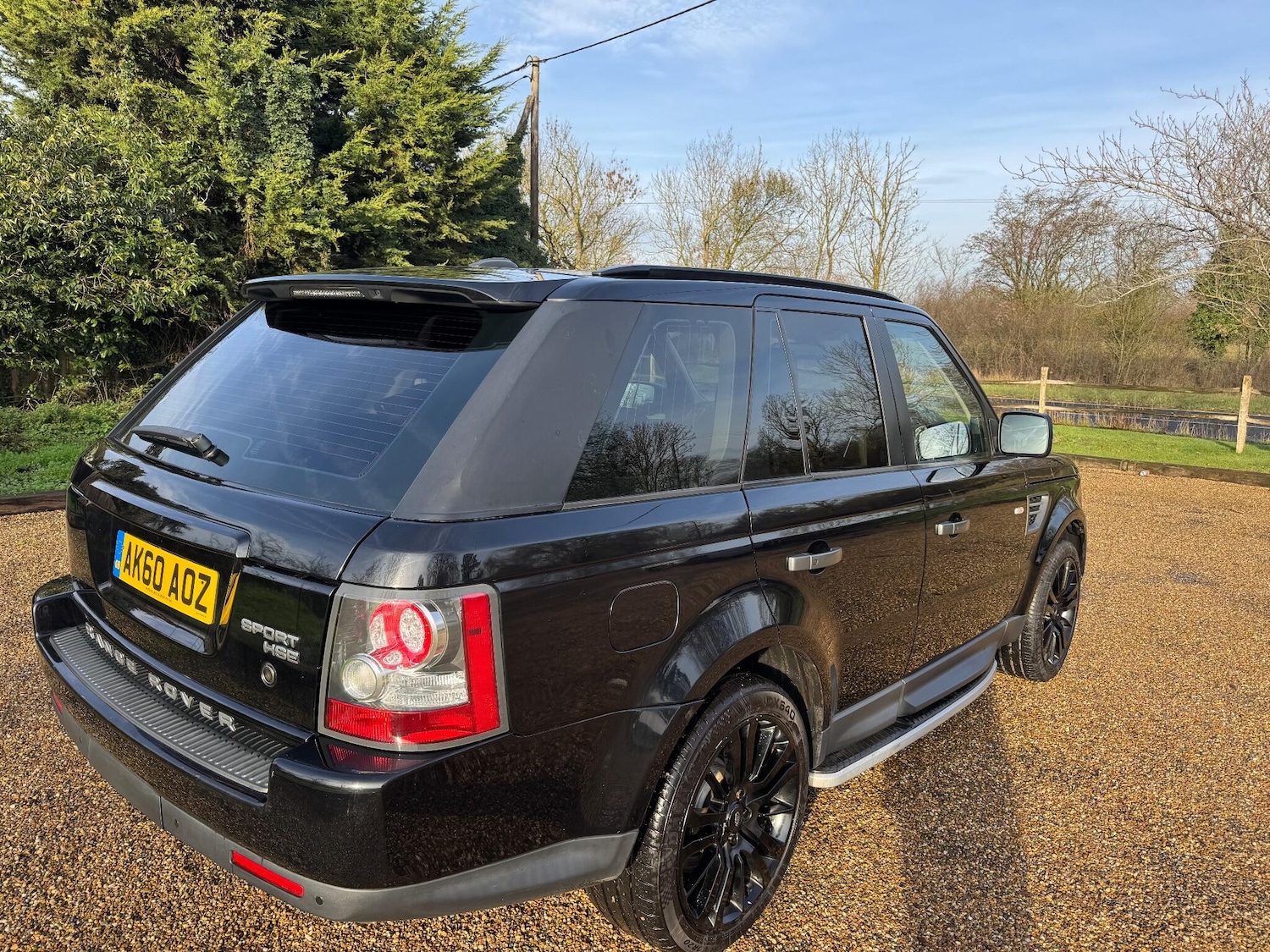 Used Land Rover Range Rover Sport 2010 for sale - 77029179: Photo 2