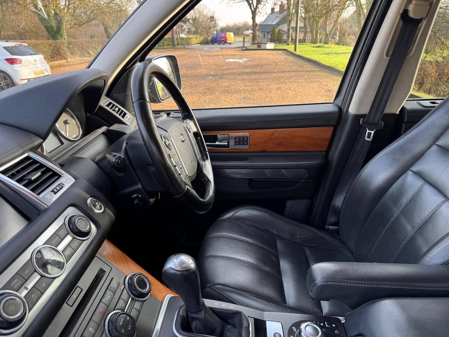 Used Land Rover Range Rover Sport 2010 for sale - 77029179: Photo 29