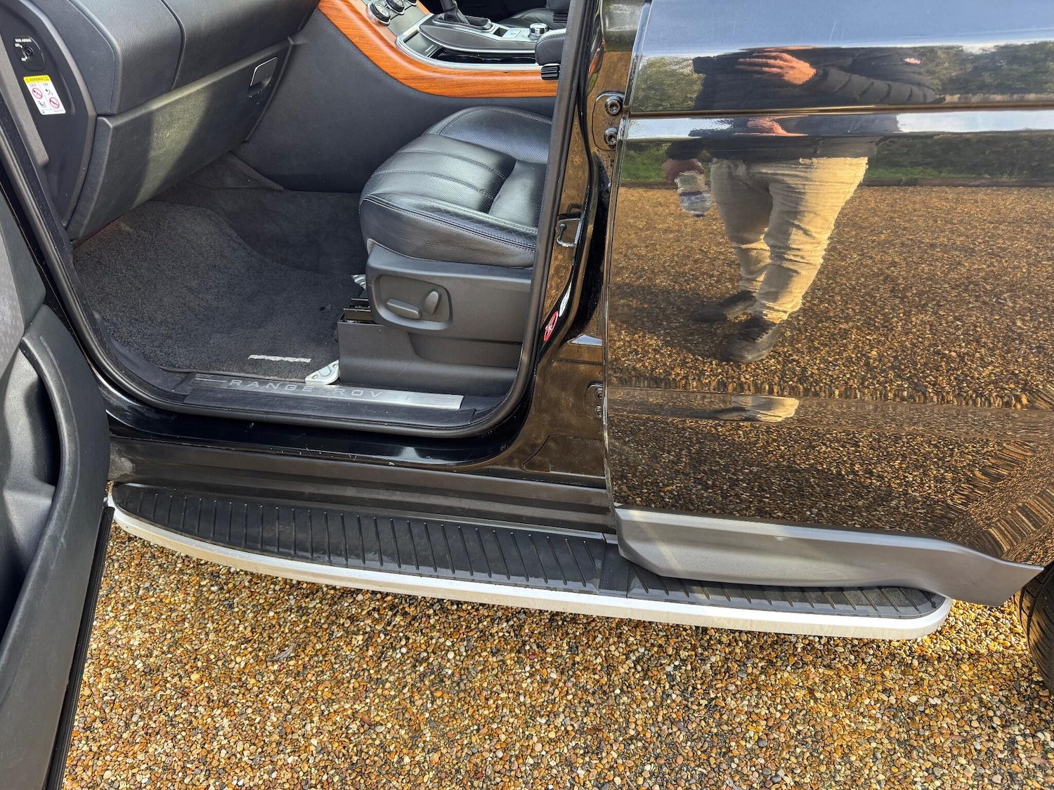 Used Land Rover Range Rover Sport 2010 for sale - 77029179: Photo 4