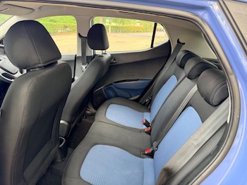 Used Hyundai i10 2015 for sale - 79074931: Photo