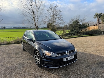 Used Volkswagen Golf 2016 for sale - 76927044: Photo