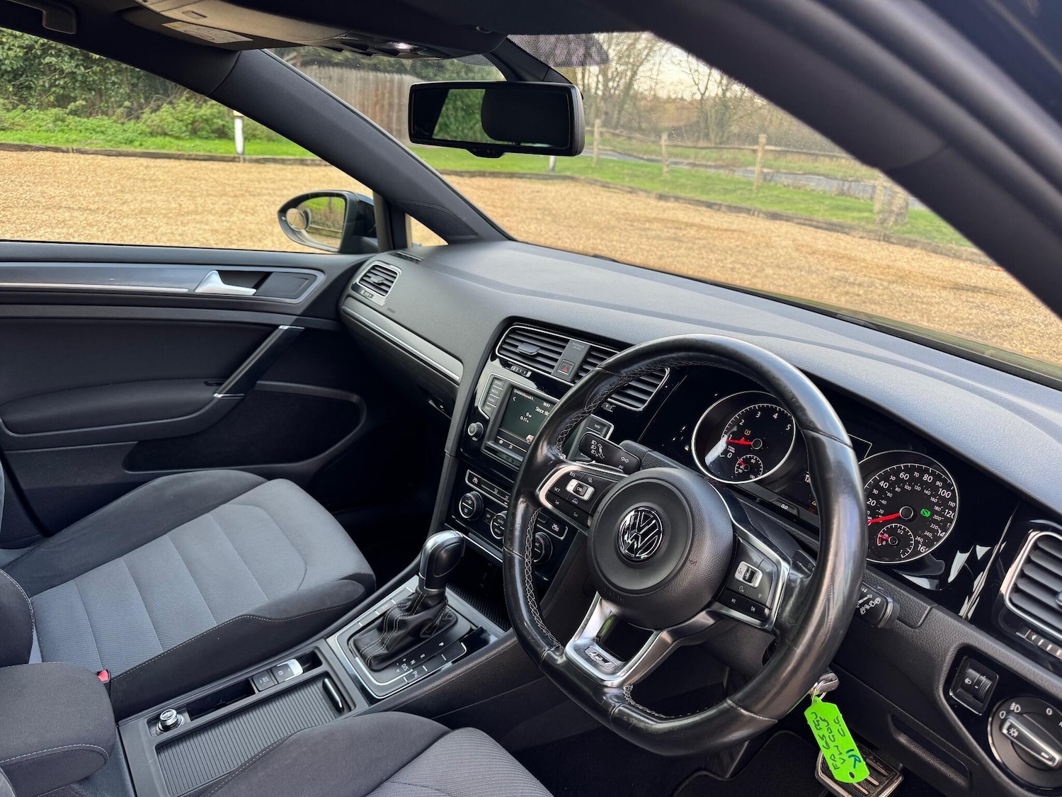 Used Volkswagen Golf 2016 for sale - 76927044: Photo 28