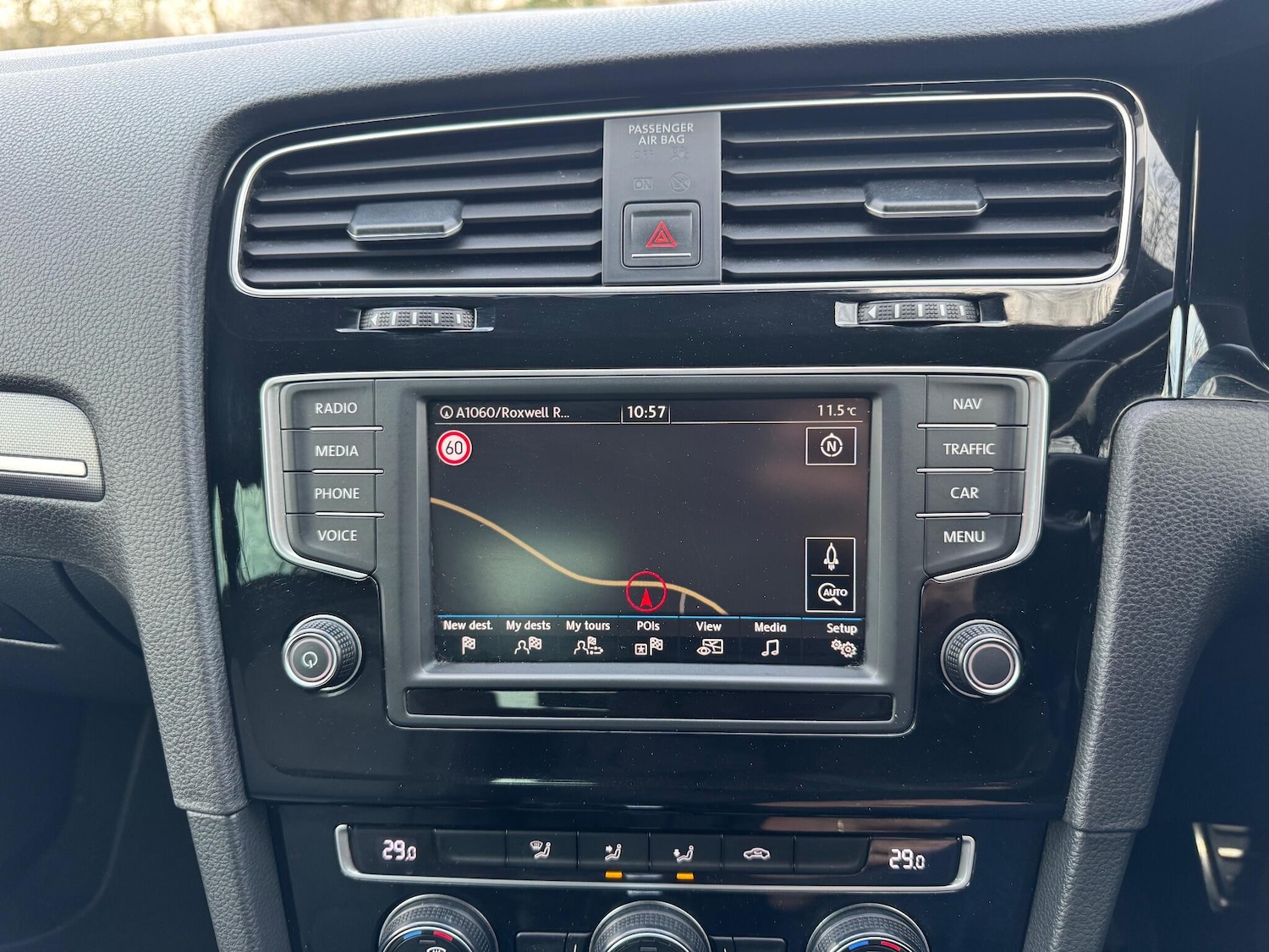 Used Volkswagen Golf 2016 for sale - 76927044: Photo 29