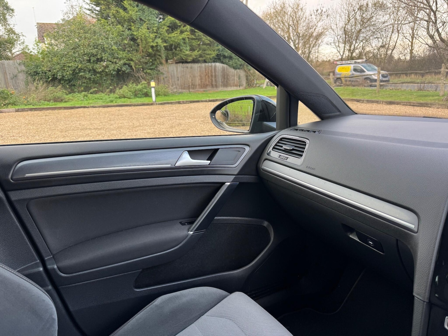 Used Volkswagen Golf 2016 for sale - 76927044: Photo 34