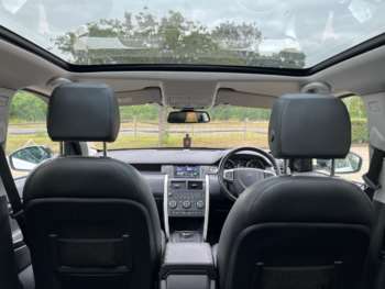 Used Land Rover Discovery Sport 2016 for sale - 75339795: Photo
