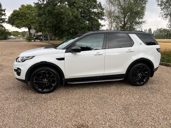 Used Land Rover Discovery Sport 2016 for sale - 75339795: Photo 5