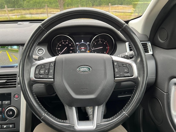 Used Land Rover Discovery Sport 2016 for sale - 75339795: Photo 8