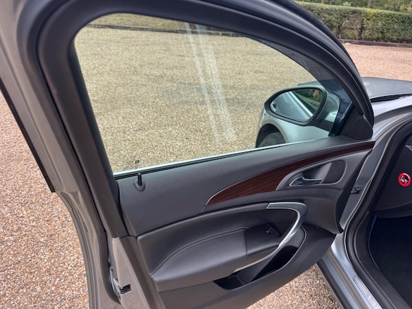 Used Vauxhall Insignia 2011 for sale - 75646850: Photo 17