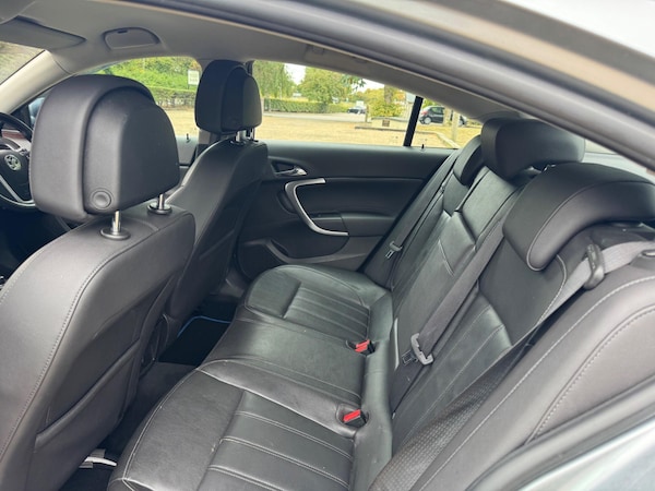 Used Vauxhall Insignia 2011 for sale - 75646850: Photo 20