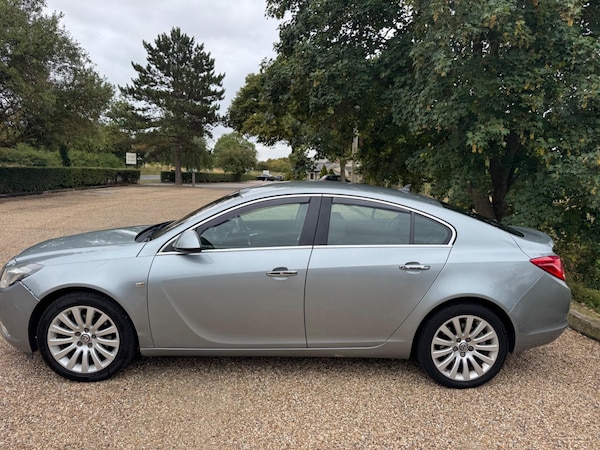 Used Vauxhall Insignia 2011 for sale - 75646850: Photo 5