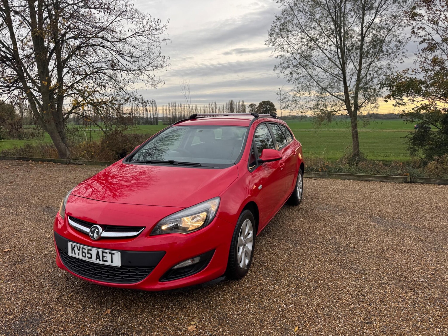Used Vauxhall Astra 2015 for sale - 76499778: Photo 1