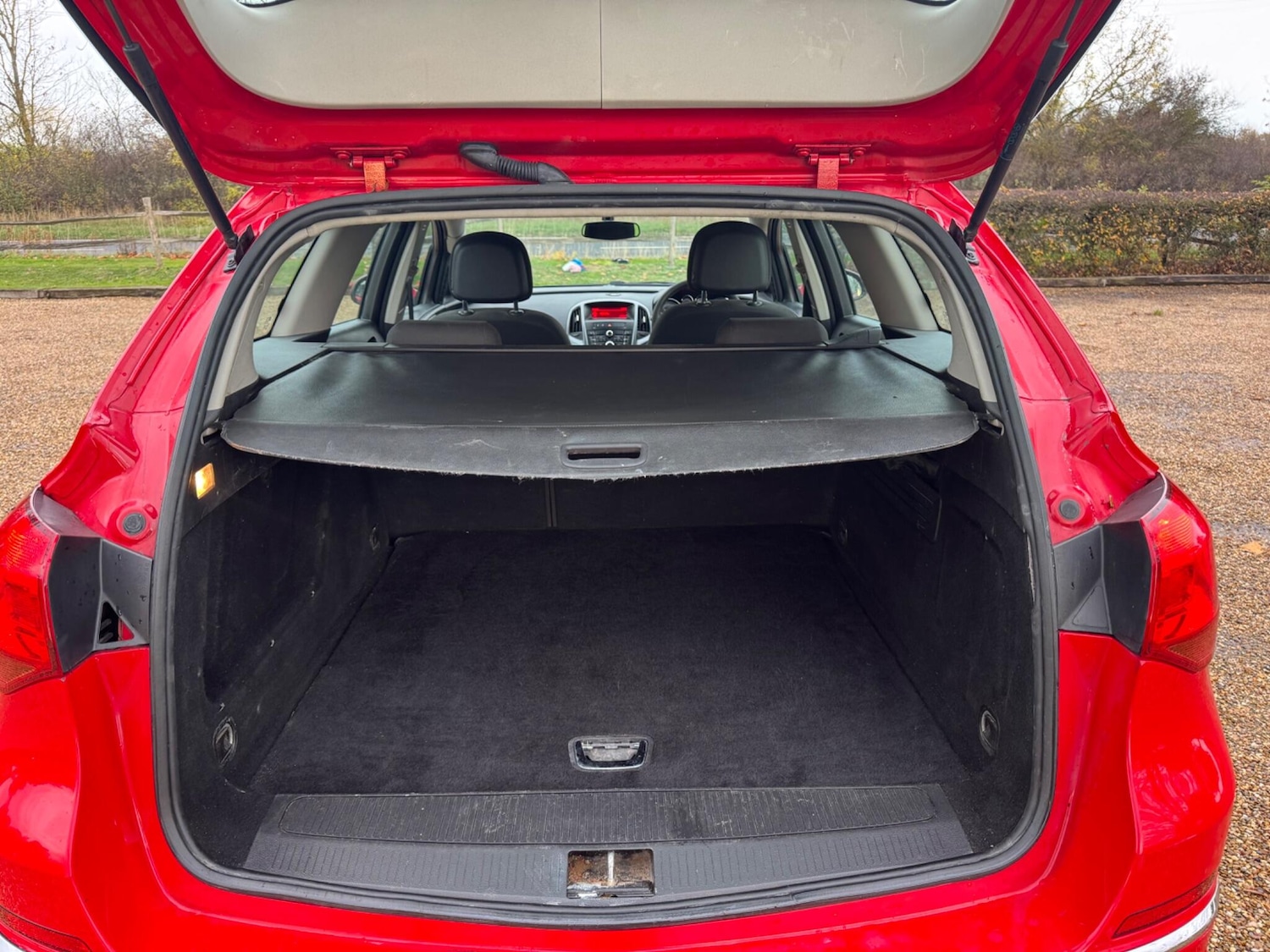 Used Vauxhall Astra 2015 for sale - 76499778: Photo 4