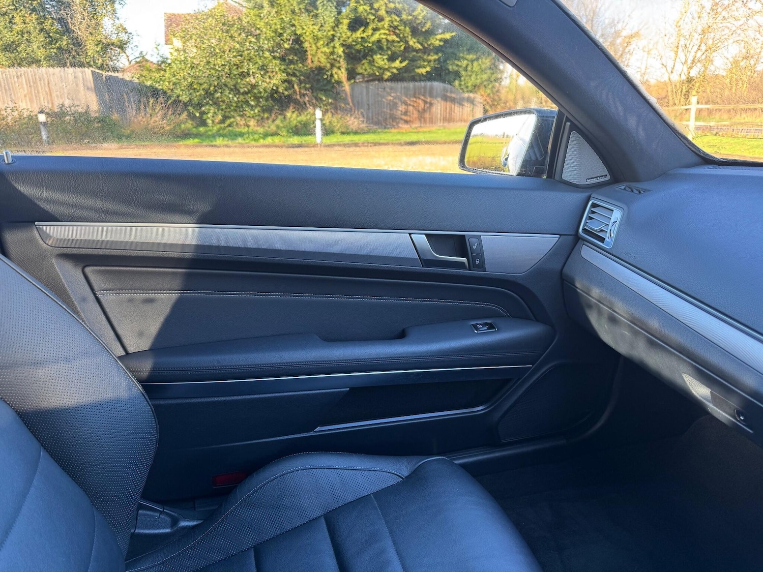 Used Mercedes-Benz E Class for sale - 77597867: Photo 38