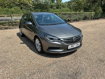 Used Vauxhall Astra 2017 for sale - 75520659: Photo