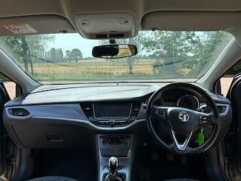 Used Vauxhall Astra 2017 for sale - 75520659: Photo