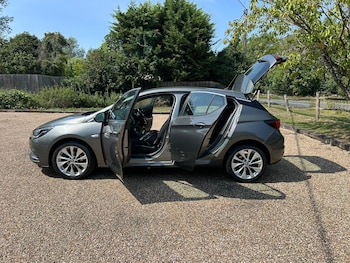 Used Vauxhall Astra 2017 for sale - 75520659: Photo