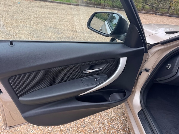 Used BMW 3 Series 2014 for sale - 76227696: Photo 24