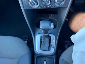 Used Volkswagen Polo 2010 for sale - 79756098: Photo