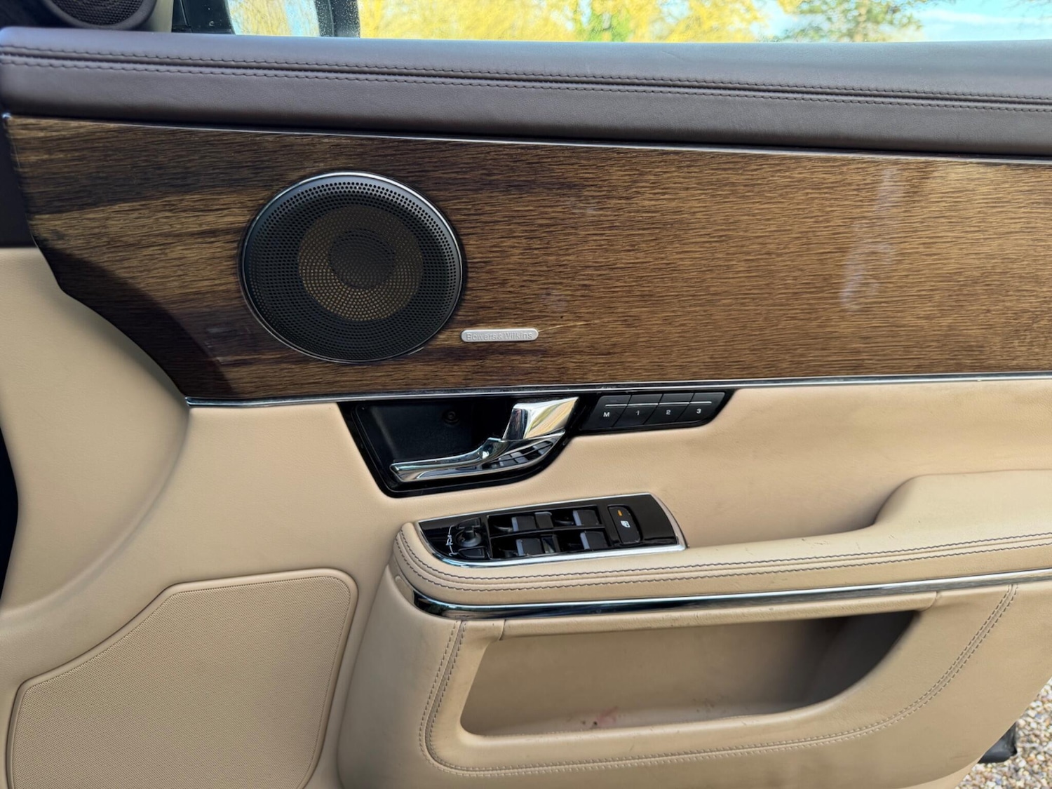 Used Jaguar XJ 2011 for sale - 77838915: Photo 44