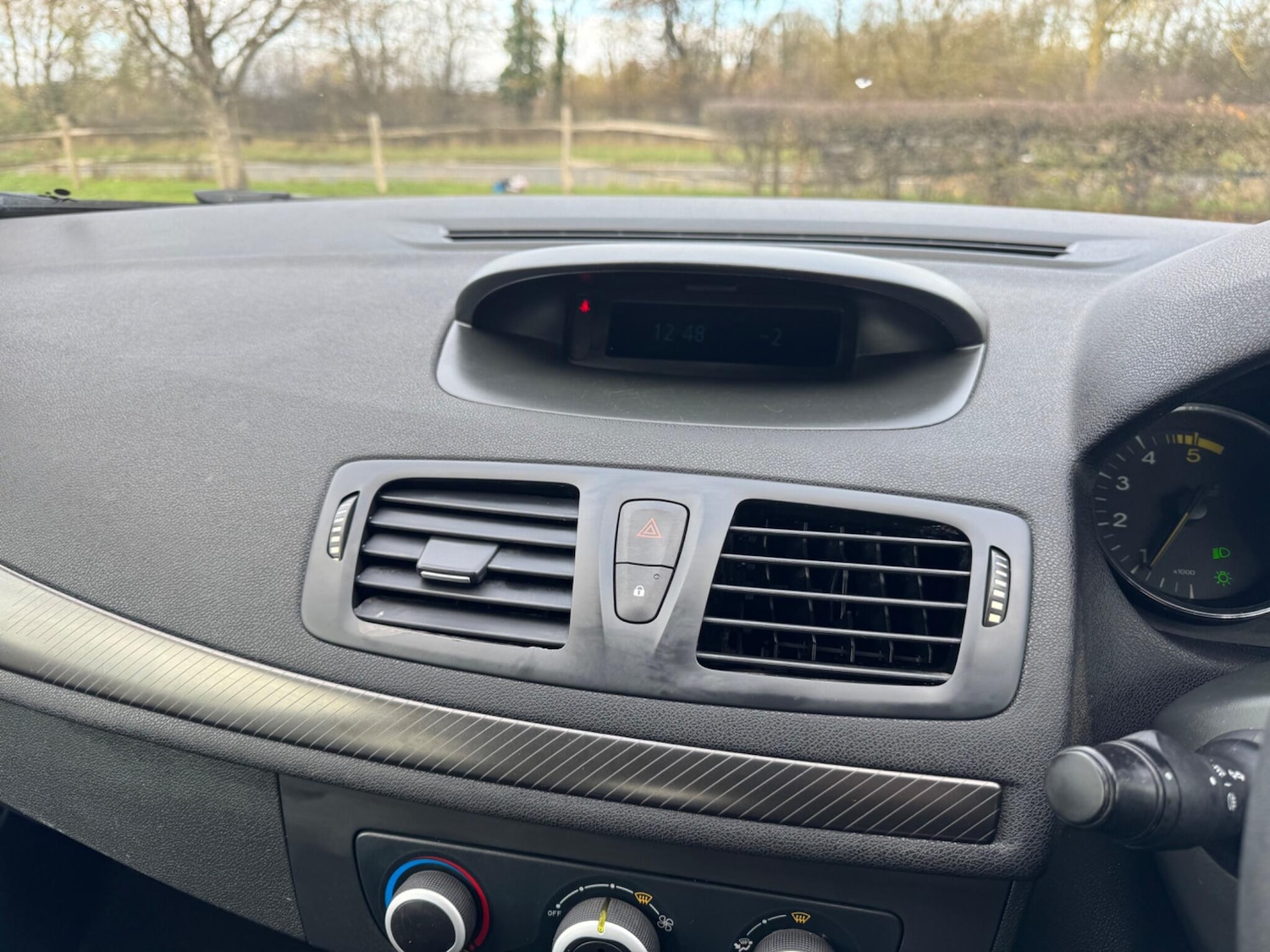 Used Renault Megane 2012 for sale - 76644767: Photo 15