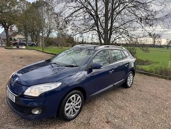 2012 (62) - 1.5 dCi 110 Expression+ 5dr