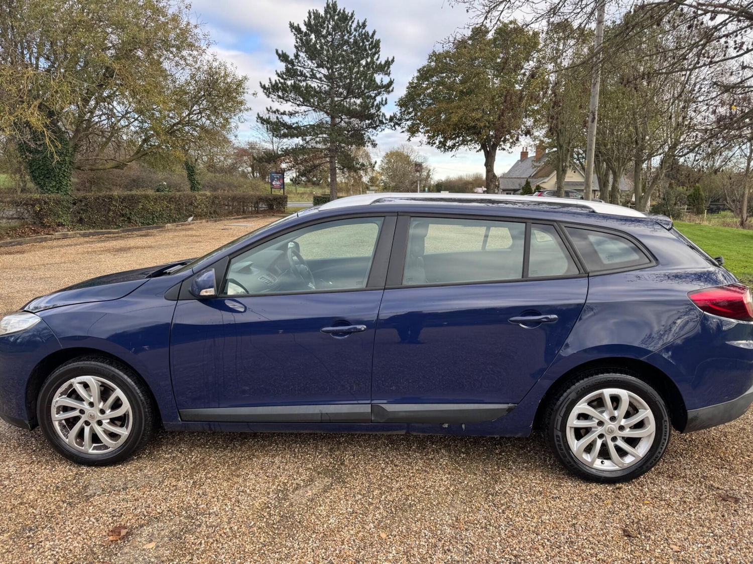 Used Renault Megane 2012 for sale - 76644767: Photo 24