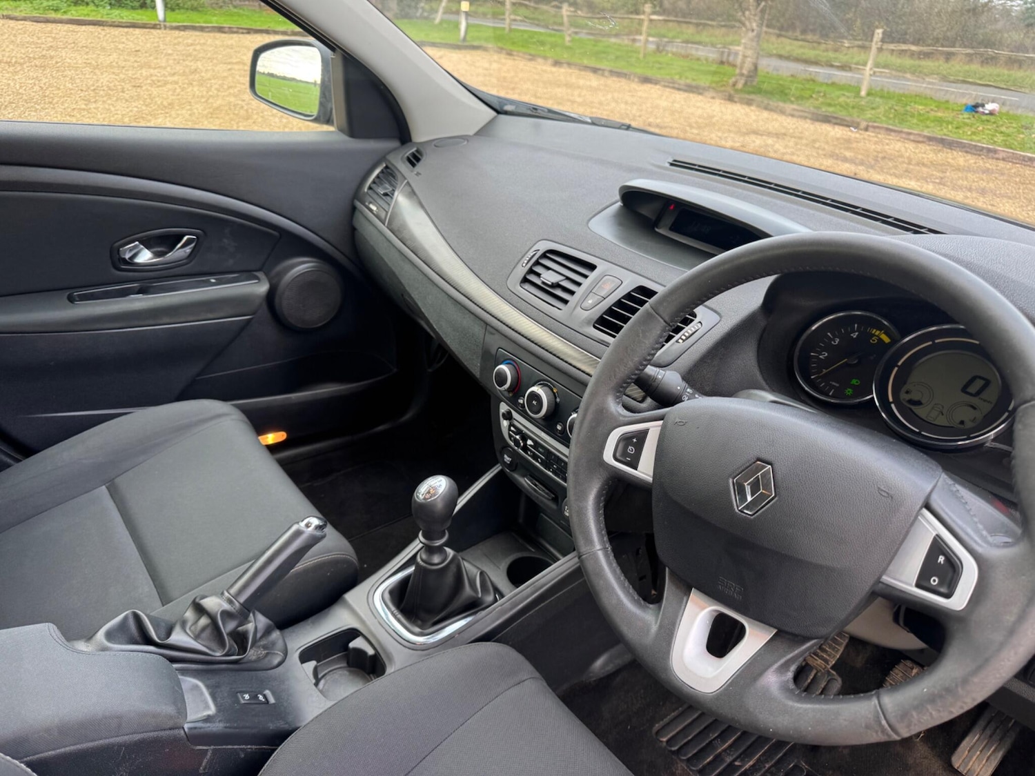 Used Renault Megane 2012 for sale - 76644767: Photo 9