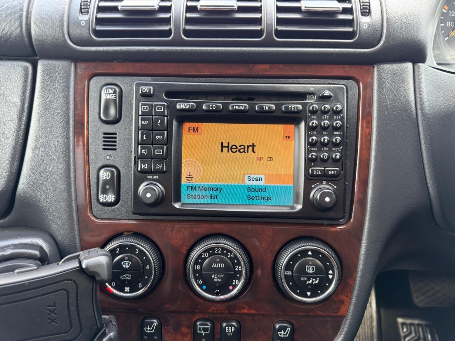 Used Mercedes-Benz M Class 2005 for sale - 78141409: Photo 10