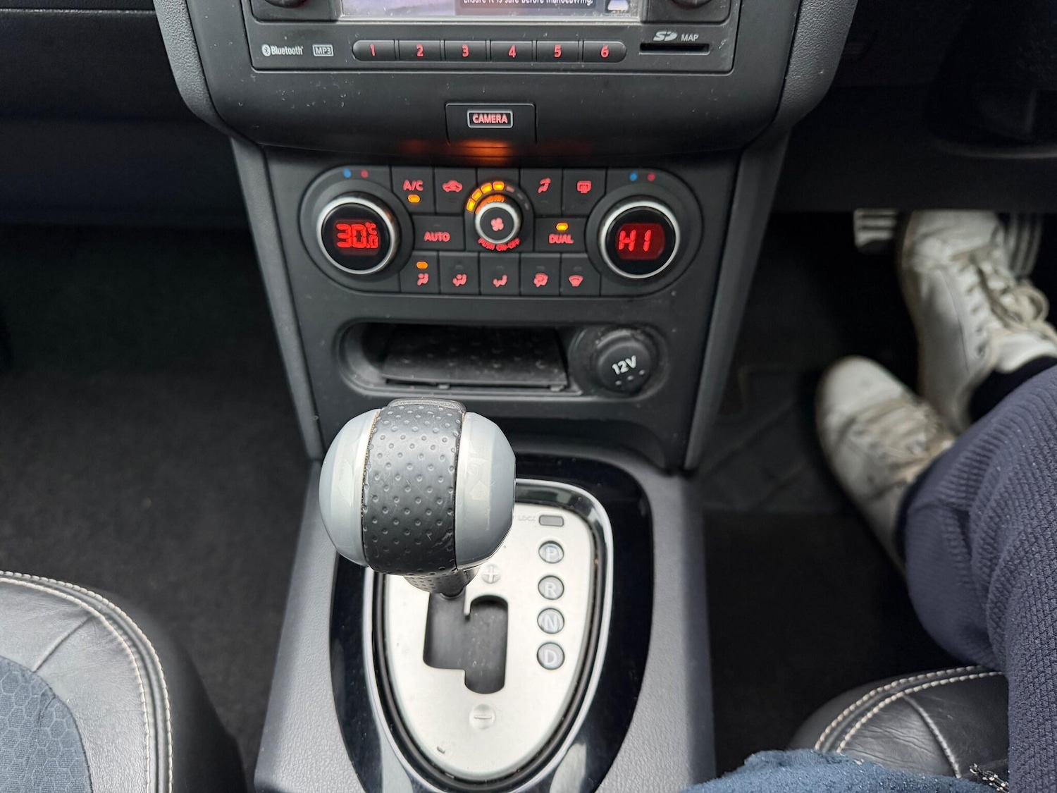 Used Nissan Qashqai 2013 for sale - 76592588: Photo 2