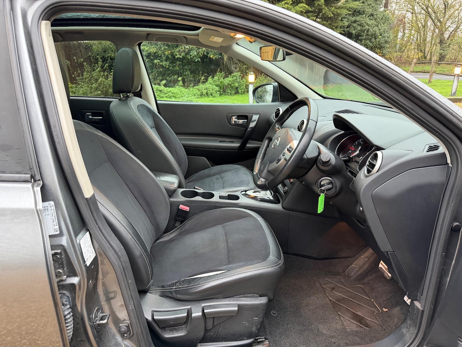 Used Nissan Qashqai 2013 for sale - 76592588: Photo 21