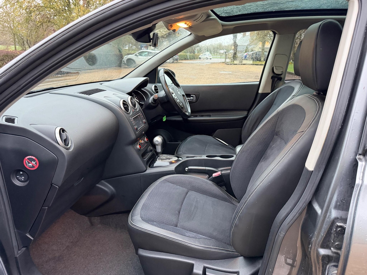 Used Nissan Qashqai 2013 for sale - 76592588: Photo 27