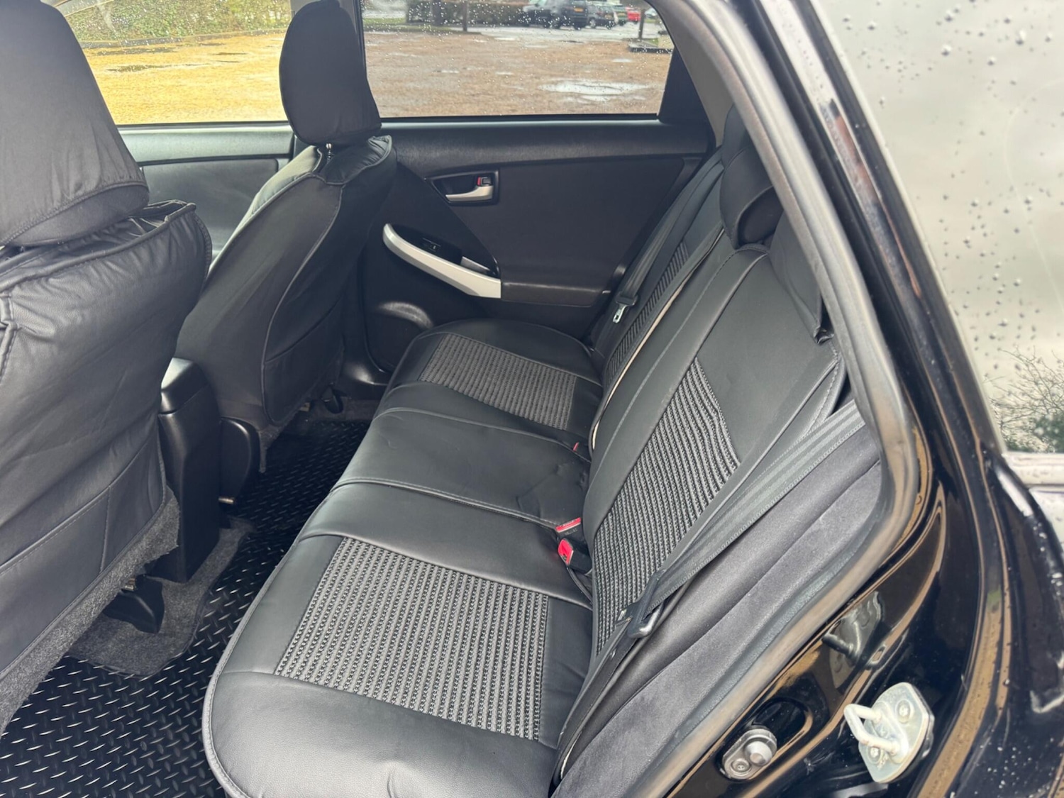 Used Toyota Prius 2019 for sale - 77705102: Photo 26